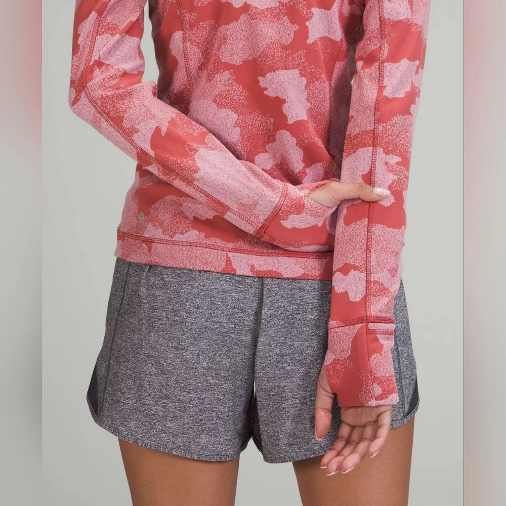 Lululemon Its Rulu Run Long Sleeve Shirt Pink Camo Jacquard Size 8
